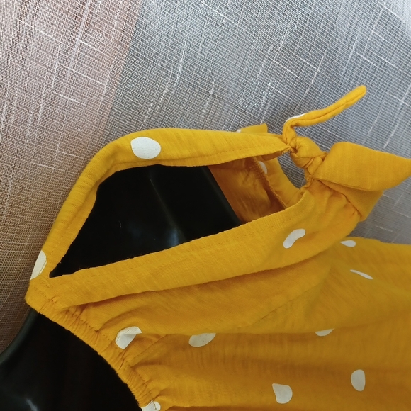 Old Navy Girls Yellow and White Polka Dot Blouse, off the shoulder,  tie sleeve - Picture 6 of 7